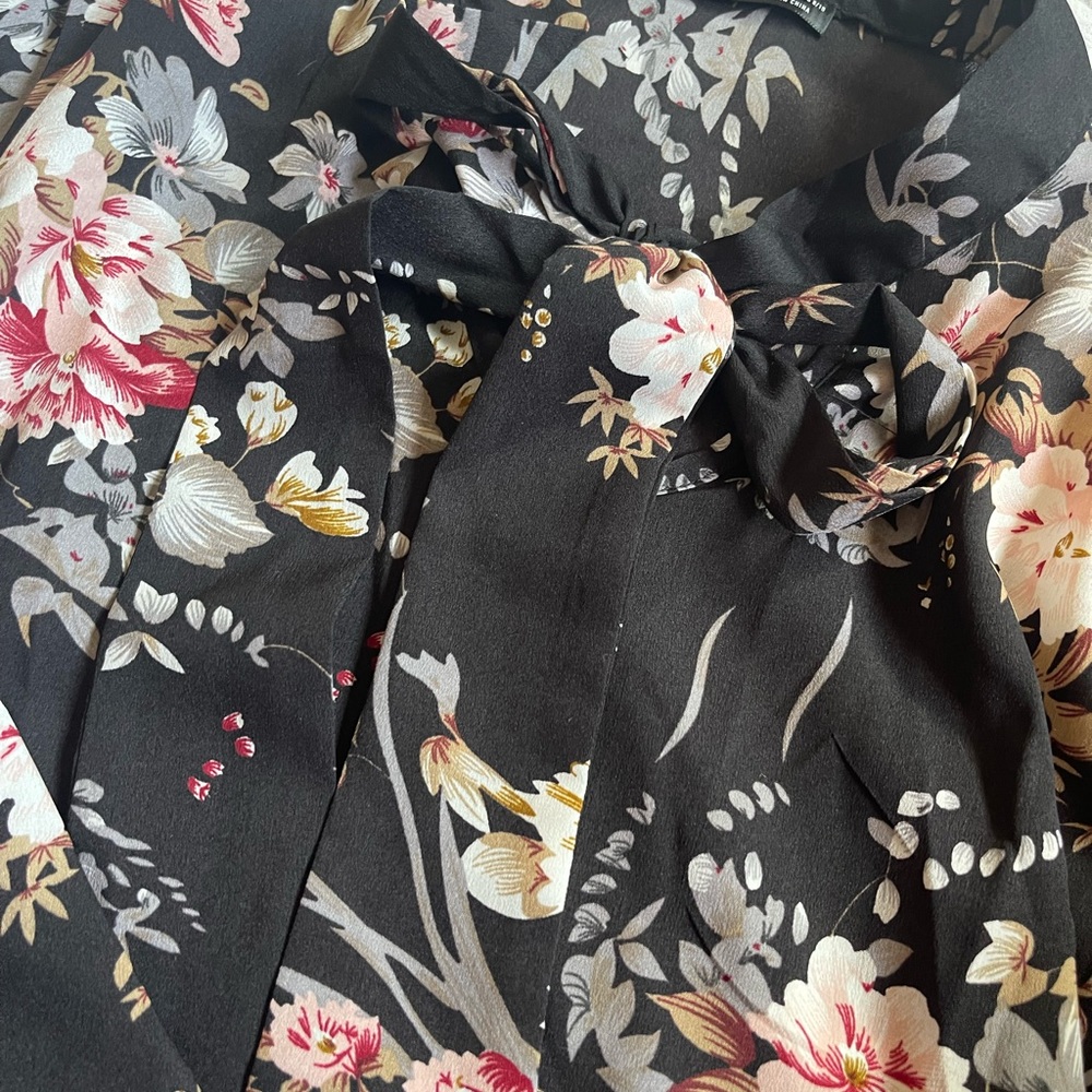 Blouse - Picture 4 of 4